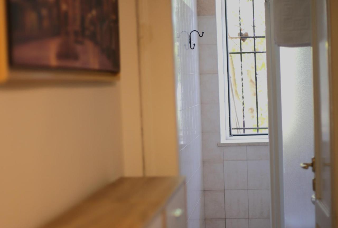 Apartment With Lovely Garden 维罗纳 外观 照片